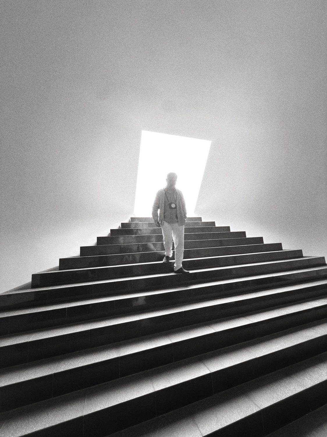 The ascent to the Turrell wing